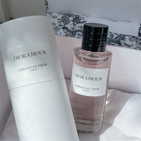 DIOR｜ディオールの通販 .